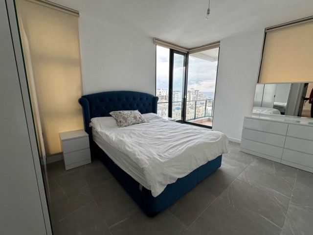 Superluxuriöses Apartment mit Panoramablick auf das Meer im Zentrum von Kyrenia