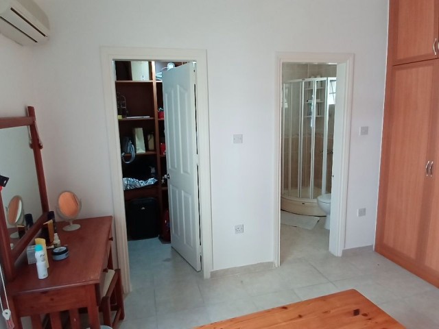 3+1 luxury flat for rent in Zeytinlik/Kirne, on the ground floor, in a complex with a pool