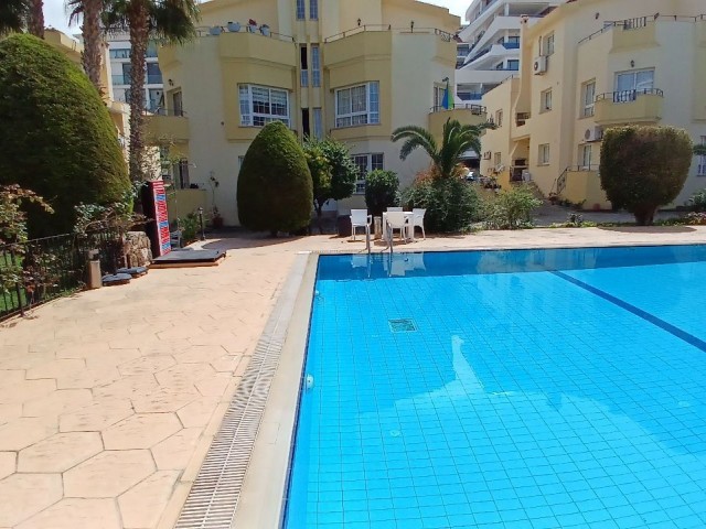 3+1 luxury flat for rent in Zeytinlik/Kirne, on the ground floor, in a complex with a pool