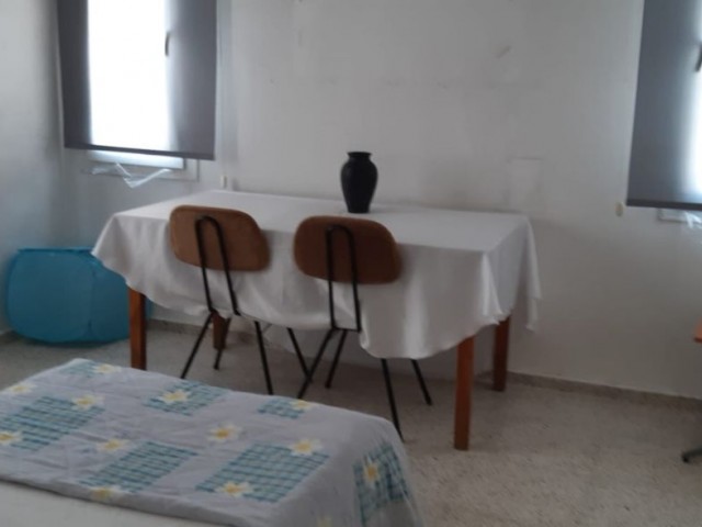 2+1 Wohnung zum Verkauf in Haspolat, Nikosia