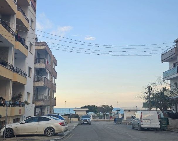 2+1 flats for sale in Famagusta Gülseren area
