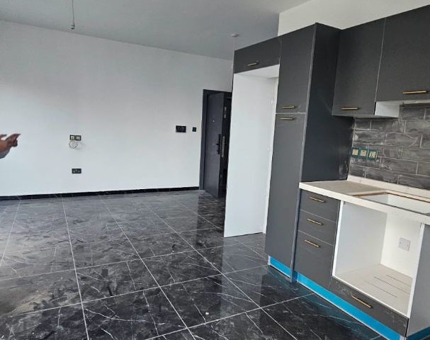 Mağusa Gülseren bölgesinde 2+1 teraslı deniz manzaralı satılık   penthouse'lar