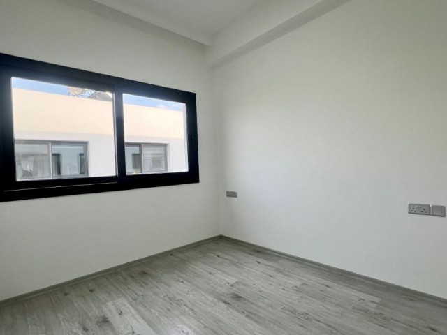 Yeniboğaziçinde satılık 3+1 havuzlu bungalow