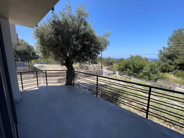 Вилла 4+1 на продажу с великолепным видом на море в Чаталкёй, Кирения