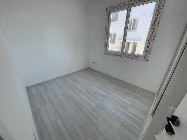 Opportunity 2+1 Flat for Sale in a Beautiful Location Close to the Main Road in Kyrenia Alsancak