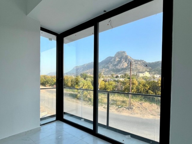 Gelegenheit 3+1 Villa mit Meerblick in Karşıyaka, Kyrenia