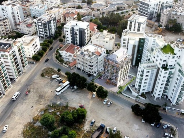 1+1 FLAT FOR SALE IN THE CENTER OF KYRENIA