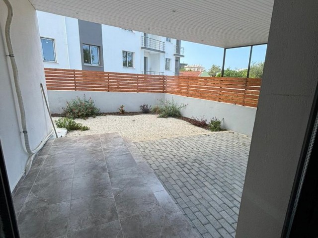 Detached house of 836 m2 in Iskele center