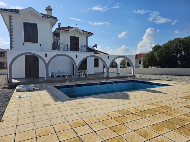 3+1 villa with high airbnb income in Kumyalı, 60 meters from the sea