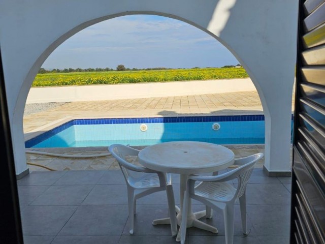 3+1 villa with high airbnb income in Kumyalı, 60 meters from the sea