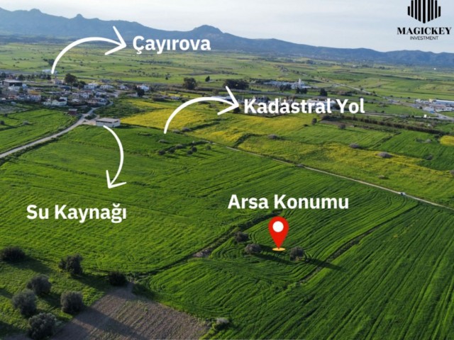 İskele Çayırova'da kat karşılığı 8362 metrekare imarlı 80 metrekarelik 30 villa yapımına uygun arazi