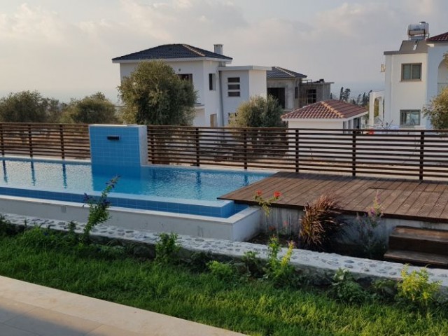 Flat For Sale in Alsancak, Kyrenia