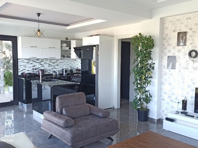 Flat For Sale in Alsancak, Kyrenia