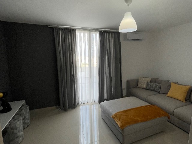 Zeytinlik 3+2 Deniz Manzaralı Triplex İkiz Ev