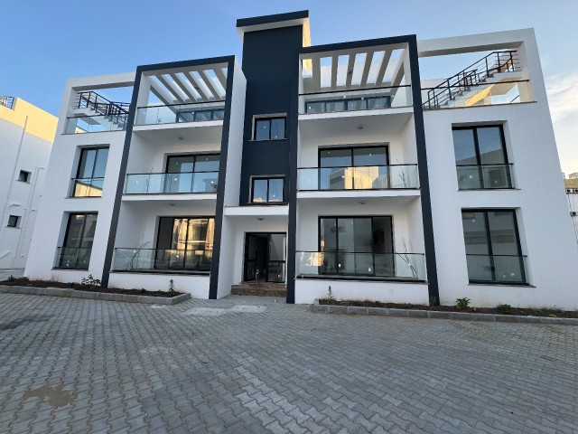 Kyrenia Alsancak Geräumige 2+1 Wohnung