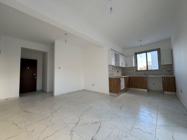 Alsancak 2+1 flat for sale