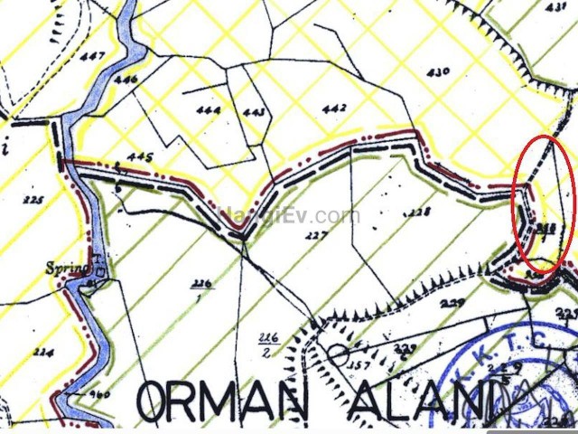 Türkisches Cob-Land zum Verkauf in Kyrenia Yesiltepe