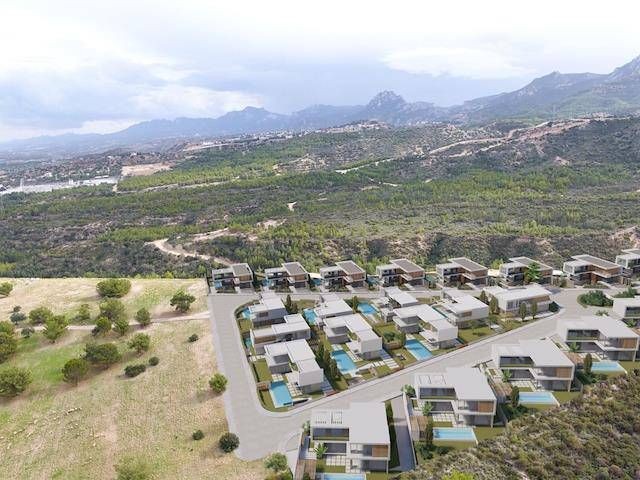 Kyrenia Çatalköy Luxuriöse freistehende 4+1-Villa zum Verkauf