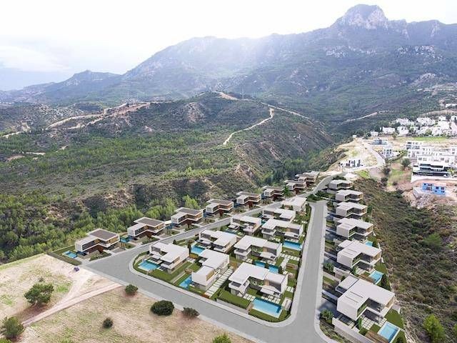 Kyrenia Çatalköy Luxuriöse freistehende 4+1-Villa zum Verkauf