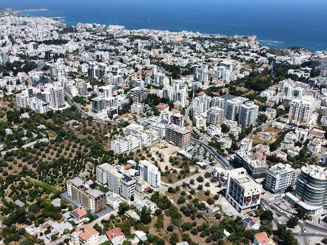 1+1 Wohnung zum Verkauf in einem neuen Gebäude im Zentrum von Kyrenia