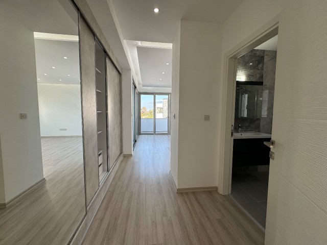 Girne Çatalköy Satılık Ultra Lux 4+1 Müstakil Villa