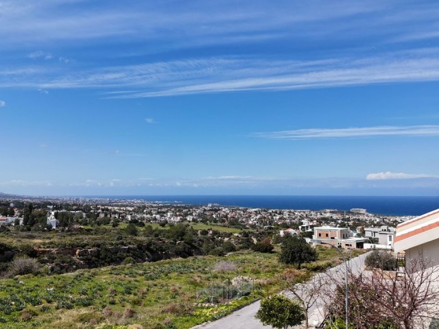 Half-Constructed Land with a Unique View in Kyrenia Çatalköy