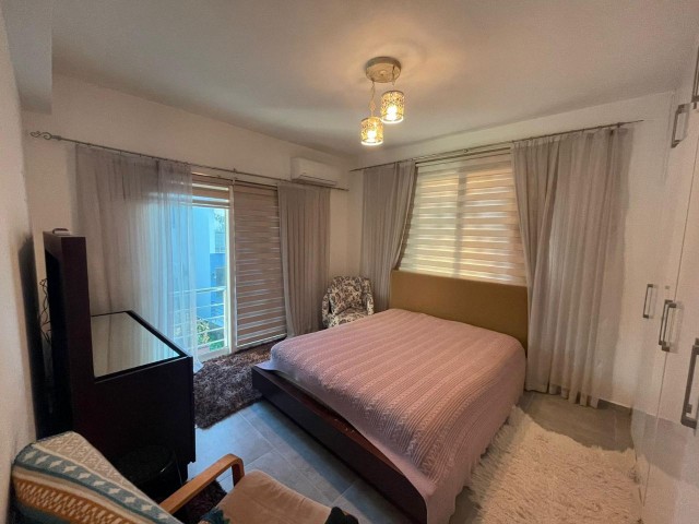 Girne Karaoğlanoğlu Großes Zimmer 2+1 Wohnung