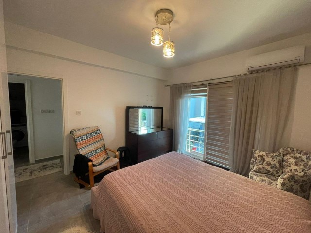 Girne Karaoğlanoğlu Großes Zimmer 2+1 Wohnung