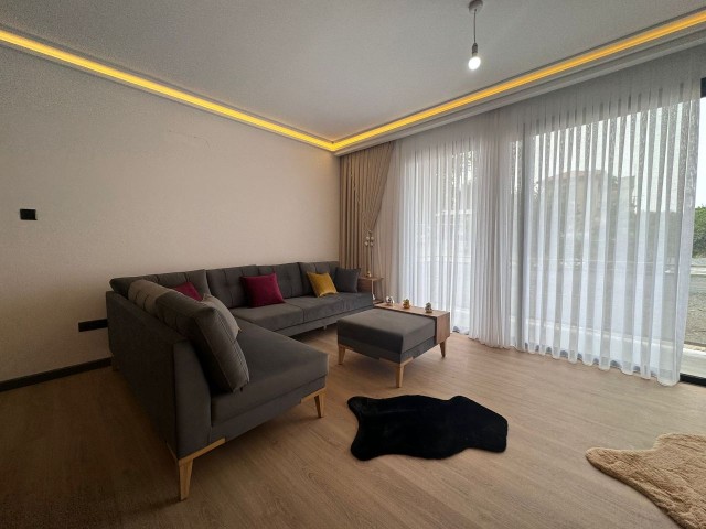 2+1 Flat For Sale in Kyrenia Lapta