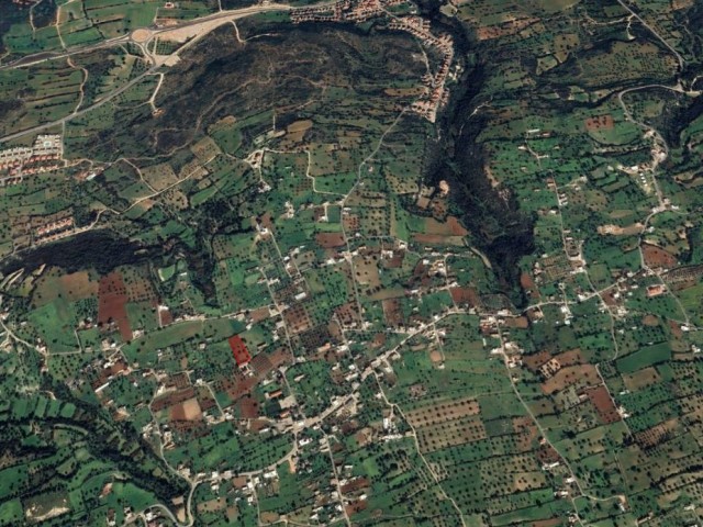 2 Hektar Land mit herrlichem Meerblick und Zoneneinteilung