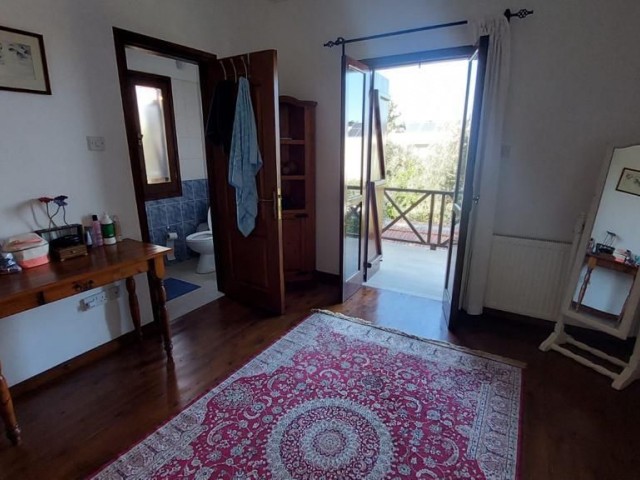 3+1 Villa with Pool and Barbecue for Daily Rental in a Private and Quiet Location in Kyrenia Ozanköy