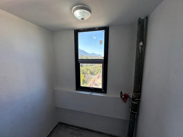 2+1 Wohnung mit neuem Meerblick zum Verkauf im Kyrenia Center