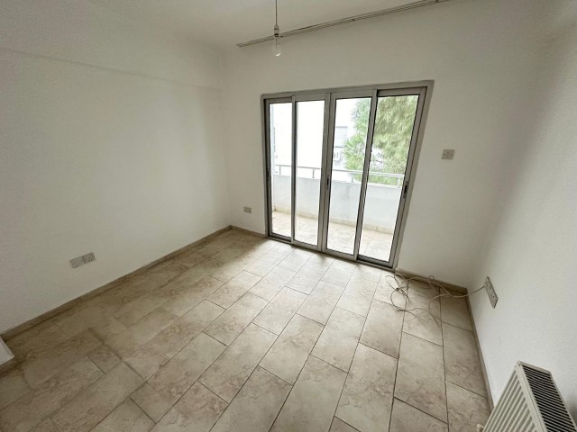 Unfurnished 3+1 170 m2 flat for rent in Kyrenia Center