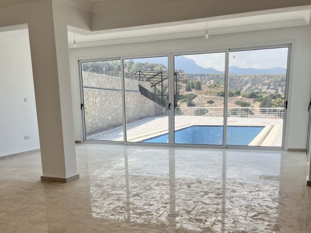 Luxury 4+1 Villa With A Great View In Esentepe