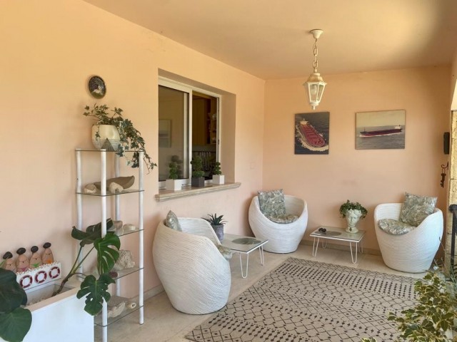 3+1 Bungalow Villa With Private Pool For Sale In Çatalköy, Kyrenia