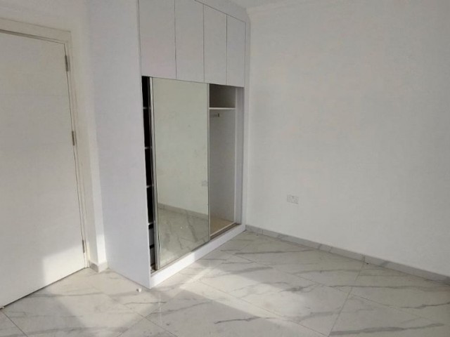 Iskele ikiz villa triplex 3+1(kdv.trafo ödenmiş)