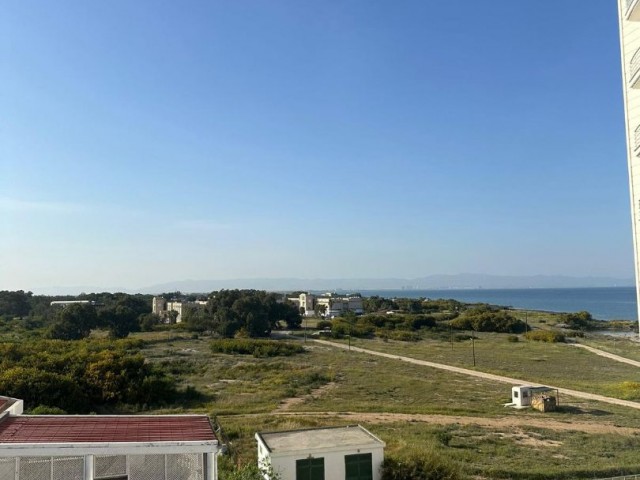 2+1 Smart Houses zum Verkauf in Famagusta Gülseren, 100 m vom Meer entfernt