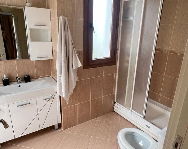 İskele Bölgesinde Haftalık 3+1denize sıfır havuzlu Lux Kiralık Villa