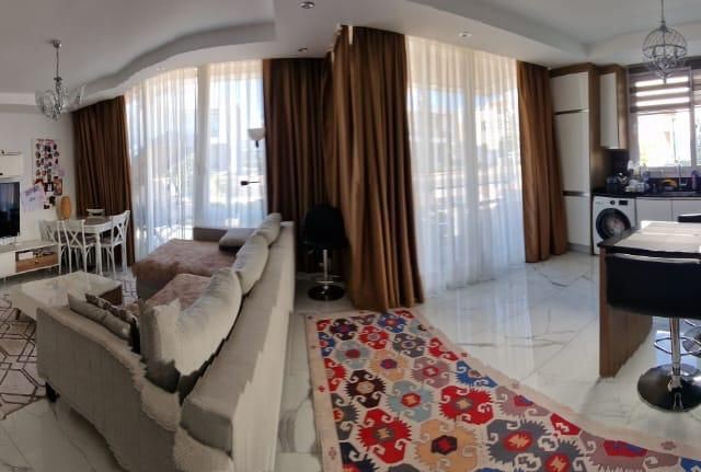 2+1 Lux-Wohnung zum Verkauf auf dem Gelände mit Privatstrand im beliebtesten Ort Iskele Bogaz