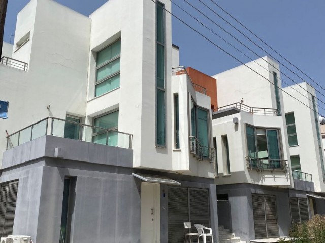 Complete Building for Sale in Nicosia Hamitköy Center