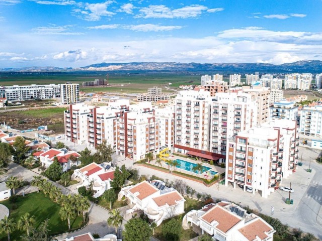 Long Beach'te Site İçi Lux Satılık 1+1 Daire