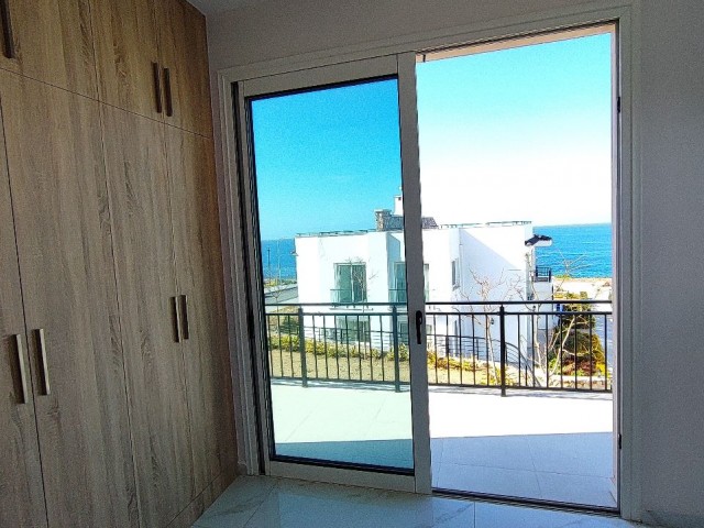 🌟🌟 Seafront Luxury 3+1 Apartment in Esentepe! 🌟🌟