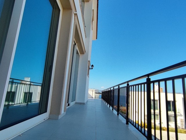 🌟🌟 Seafront Luxury 3+1 Apartment in Esentepe! 🌟🌟