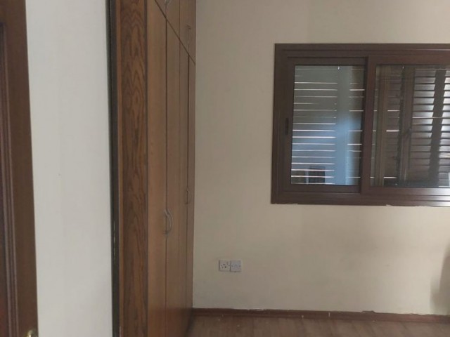 Furnished 3+1 flat for sale in Gulseren Famagusta