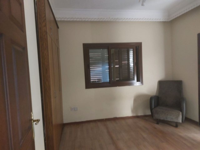 Furnished 3+1 flat for sale in Gulseren Famagusta