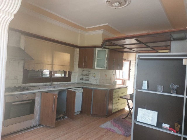 Furnished 3+1 flat for sale in Gulseren Famagusta