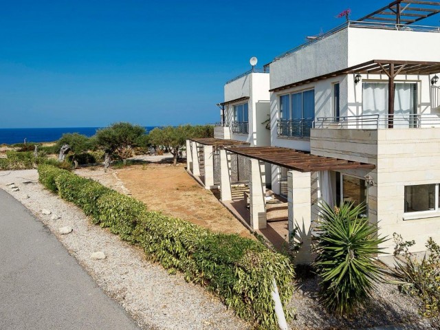 3+1 VILLA ZU VERMIETEN IN KYRENIA / ESENTEPE MIT POOL UND MEERBLICK GANZ IN STRANDNÄHE