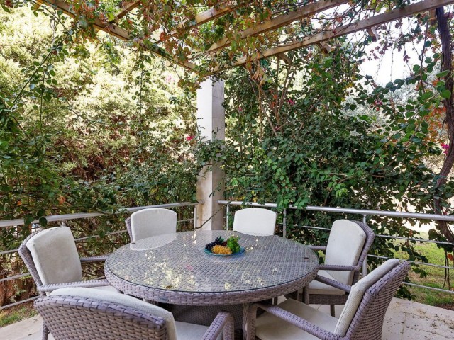 5+2 villa for sale in Ozanköy, Kyrenia