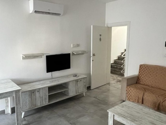 80 m2, 2+1 Wohnungen ZU VERMIETEN in Gönyeli, Nikosia