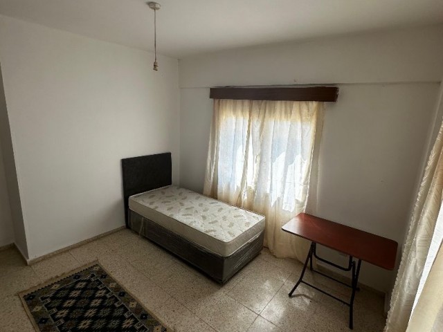 3+1, 130m2 FLAT FOR RENT in Küçükkaymaklı, Nicosia